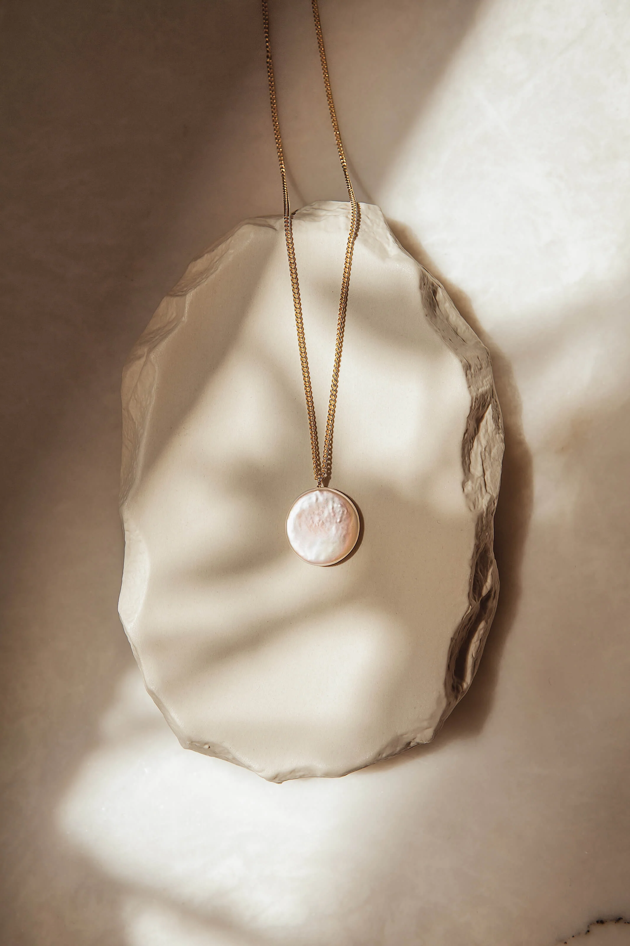 Rêve Pearl Necklace - Image 8